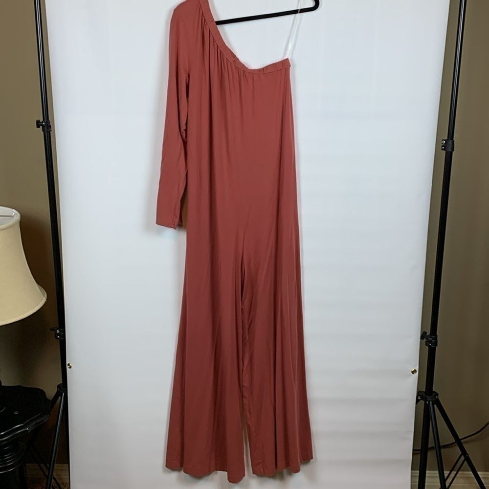 Bobi NWT one shouldered oversize romper, Large
